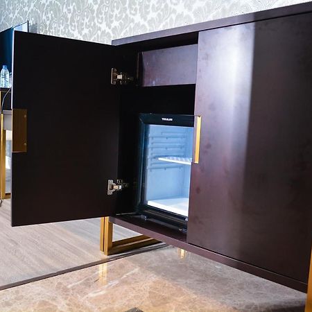 Djeug'Appart Hotel Яунде Экстерьер фото